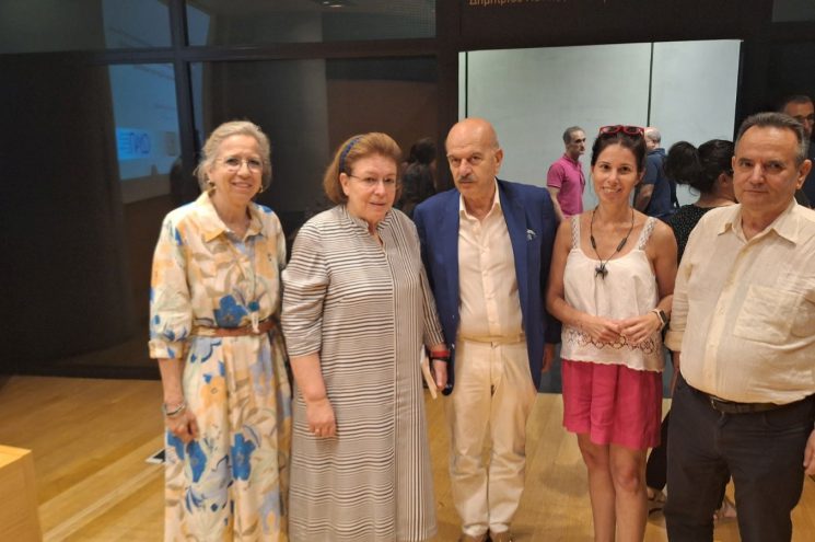 Συνάντηση με την υπουργό Πολιτισμού κα Λ. Μενδώνη, όπου συζητήθηκαν τα επίκαιρα ζητήματα που αφορούν και τον τουρισμό. Συνάντηση με την υπουργό Πολιτισμού κα Λ. Μενδώνη, όπου συζητήθηκαν τα επίκαιρα ζητήματα που αφορούν και τον τουρισμό.