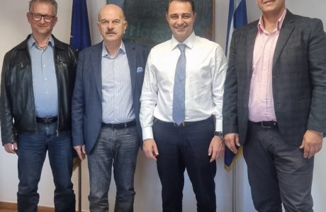FedHATTA: Συνάντηση με τον υφυπουργό Ανάπτυξης Μ. Σενετάκη για επίλυση ζητημάτων λειτουργίας των τουριστικών γραφείων