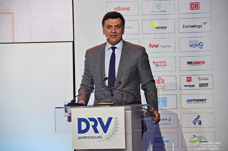 Vasilis Kikilias: The DRV conference is practical proof of the efforts made for Greek tourism