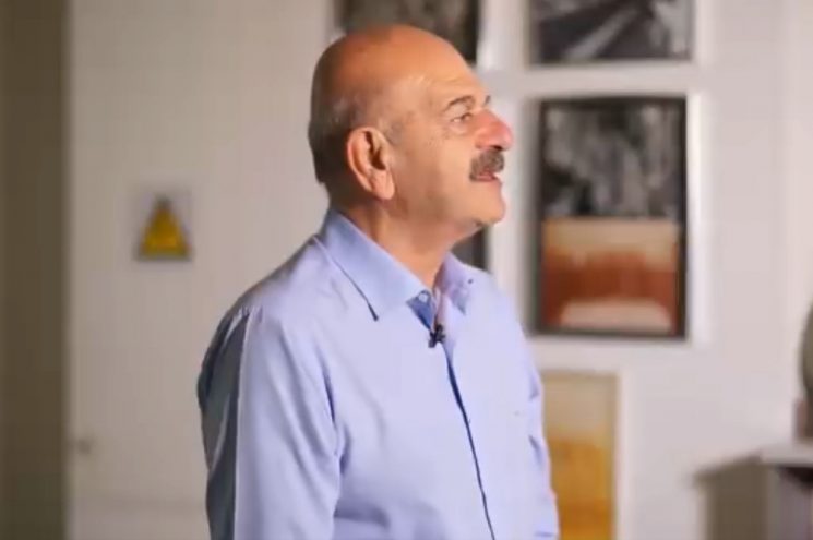 O Λ. Τσιλίδης παρουσιάζει τα πλεονεκτήματα της πολιτικής της Κίνας χωρίς βίζα